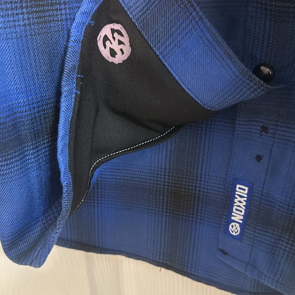 NWT Dixxon flannel Women’s Large Pennywise - Picture 4 of 5